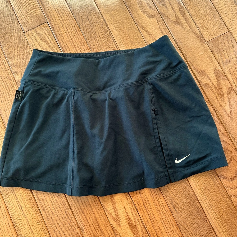 Nike Dri-Fit tennis skirt